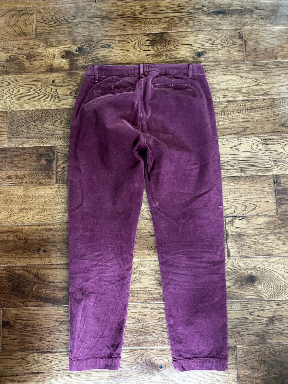 Sundry Women’s Boyfriend Pants in Red Corduroy, Size 28 - Picture 2 of 4